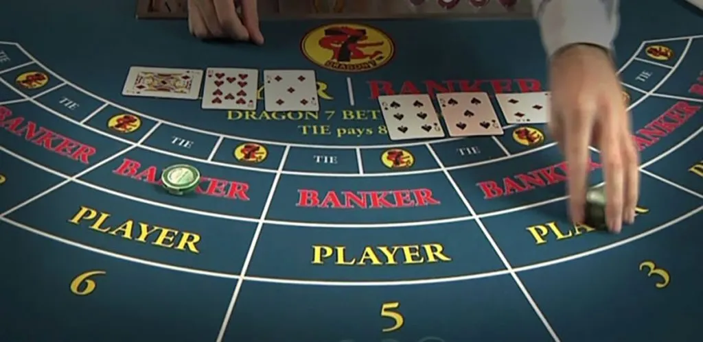 Luật chơi Baccarat kim tài tại FB88 phù hợp với nhiều người